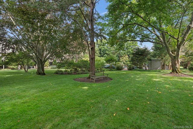 514 Pantigo Road 5, East Hampton, NY 11937