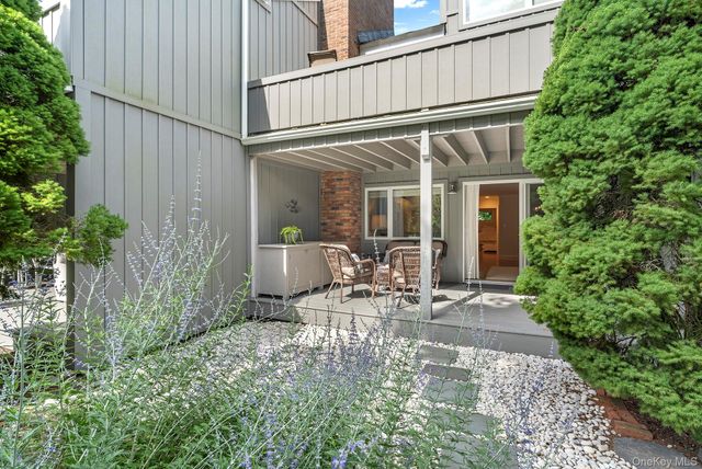 514 Pantigo Road 5, East Hampton, NY 11937