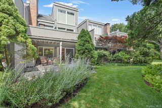 514 Pantigo Road 5, East Hampton, NY 11937