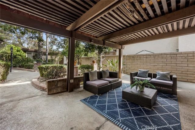2519 Regency Circle, Fullerton, CA 92833