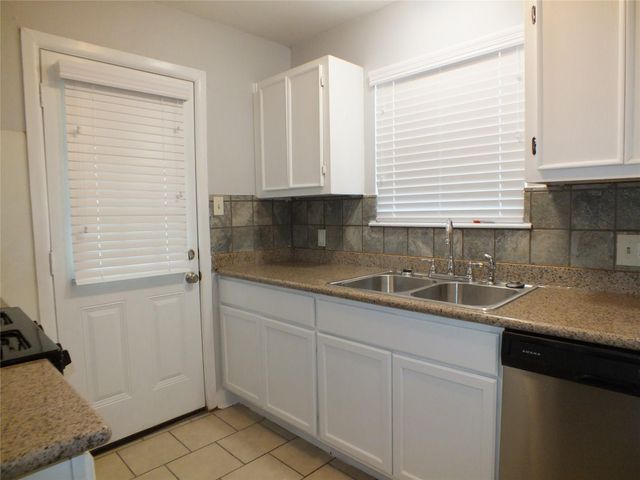 3321 Scotch Moss Lane, La Porte, TX 77571