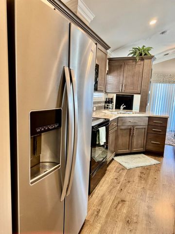 24 Shell Road, Okeechobee, FL 34974