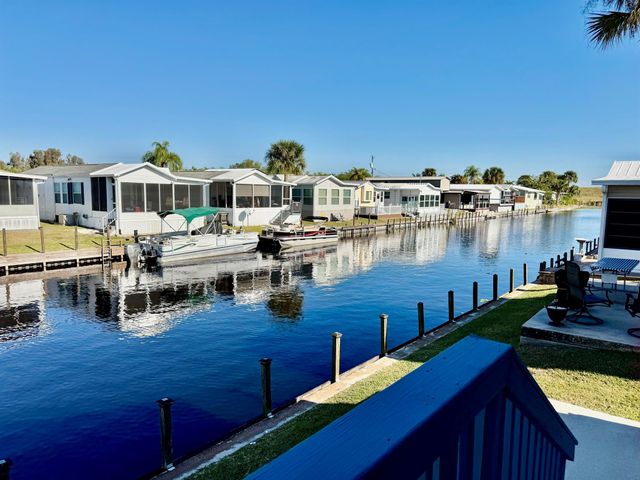 24 Shell Road, Okeechobee, FL 34974