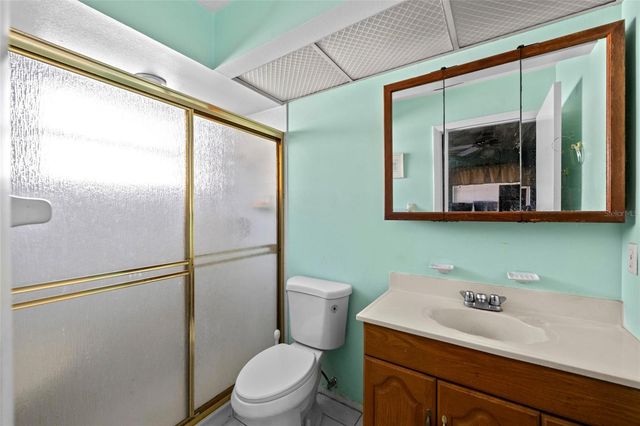 5612 22ND STREET E, Bradenton, FL 34203