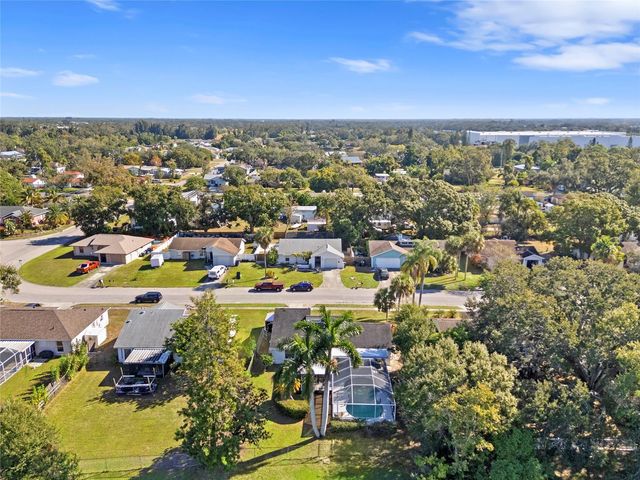 5612 22ND STREET E, Bradenton, FL 34203