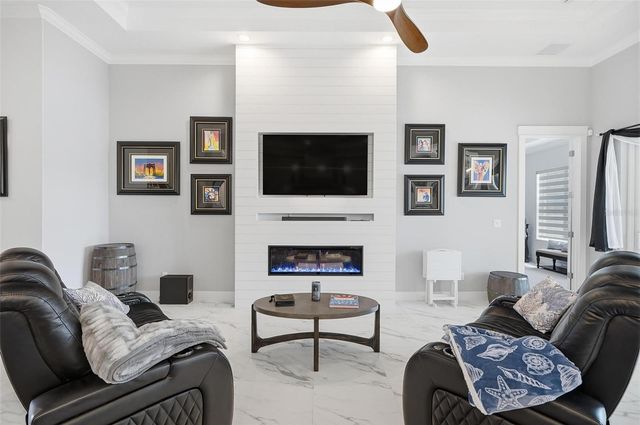 9 DEL PALMA DRIVE, Palm Coast, FL 32137