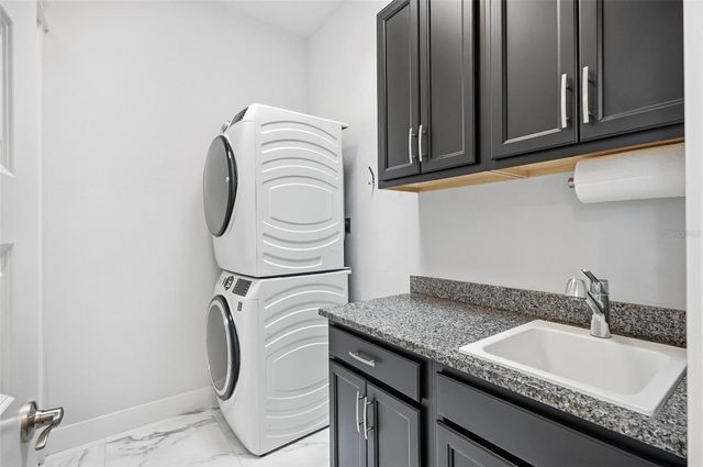 9 DEL PALMA DRIVE, Palm Coast, FL 32137