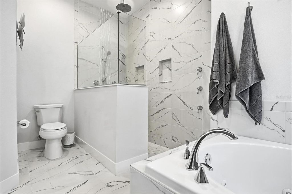 Image 43 of property listing at 9 DEL PALMA DRIVE, Palm Coast, FL 32137