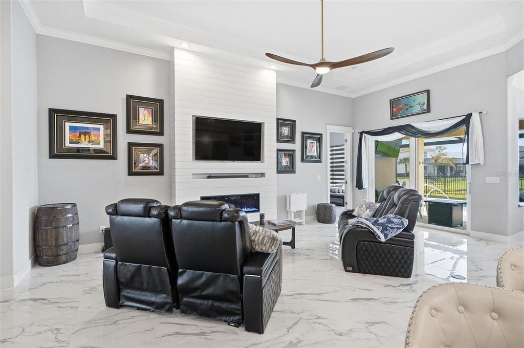 Image 8 of property listing at 9 DEL PALMA DRIVE, Palm Coast, FL 32137