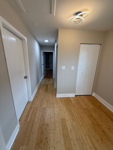 2706 W Jackson Boulevard, Chicago, IL 60612