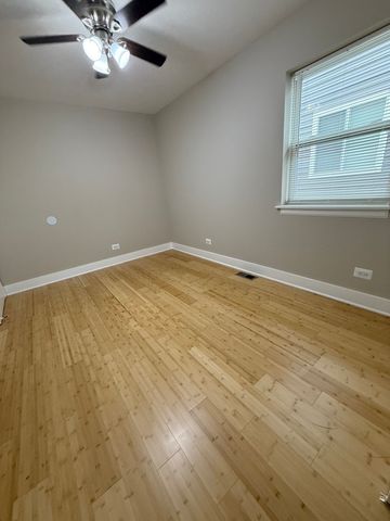 2706 W Jackson Boulevard, Chicago, IL 60612