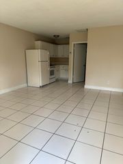 1431 SW 44th Terrace 4, Fort Lauderdale, FL 33317