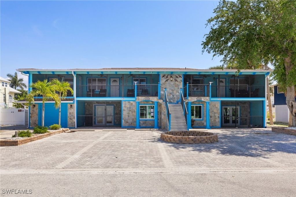 198-200 Anchorage ST 200, Fort Myers Beach, FL 33931