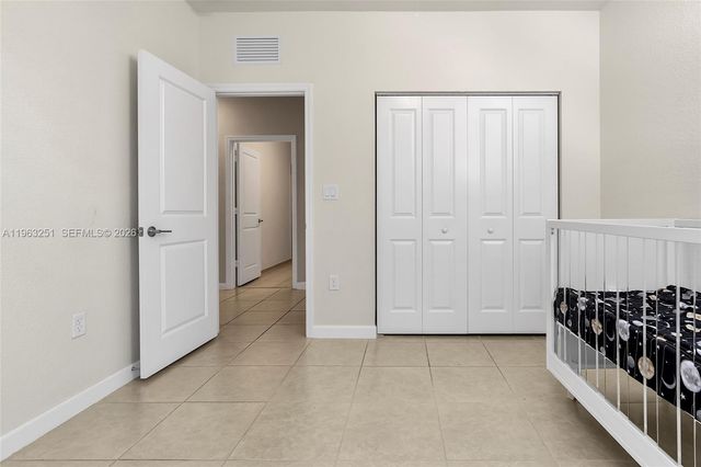 2597 SE 2nd St, Homestead, FL 33033