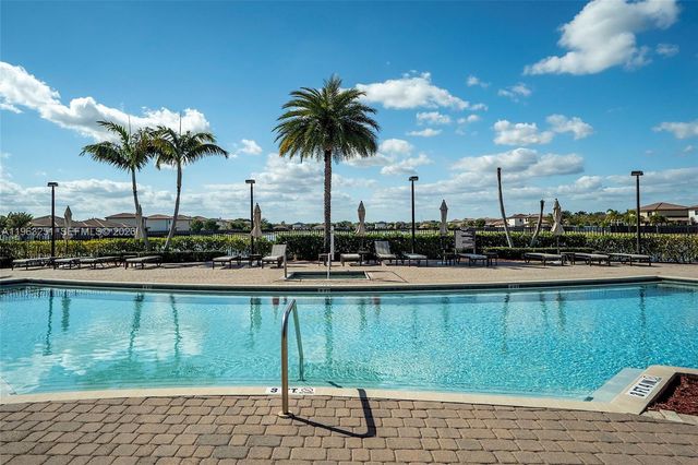 2597 SE 2nd St, Homestead, FL 33033