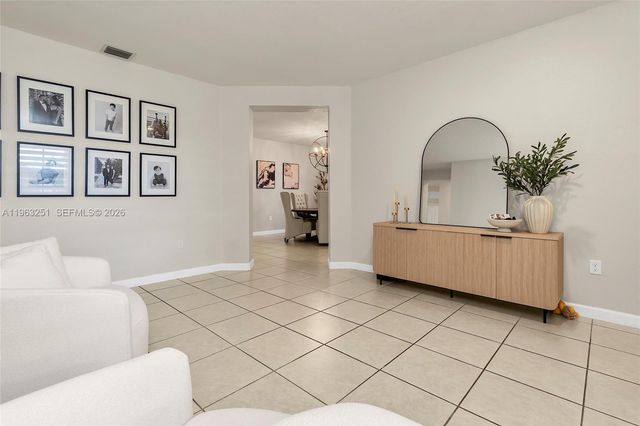 2597 SE 2nd St, Homestead, FL 33033