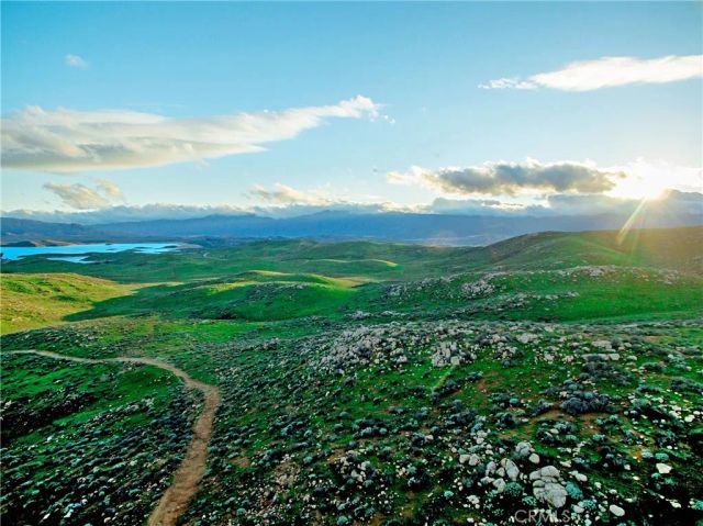 16123 Setting Sun Circle, Riverside, CA 92503