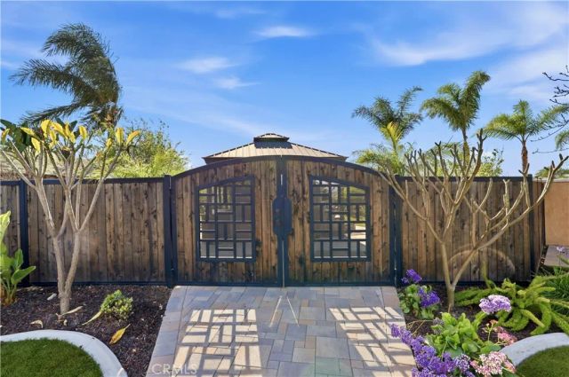 16123 Setting Sun Circle, Riverside, CA 92503