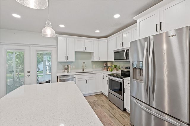 3308 W VAN BUREN DRIVE, Tampa, FL 33611