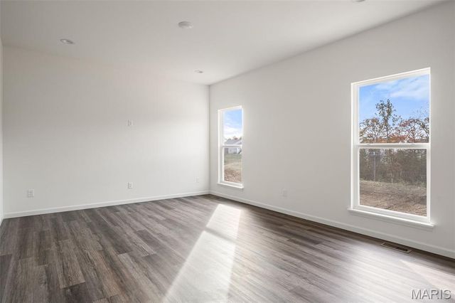 105 Windrow Drive, O'fallon, MO 63385