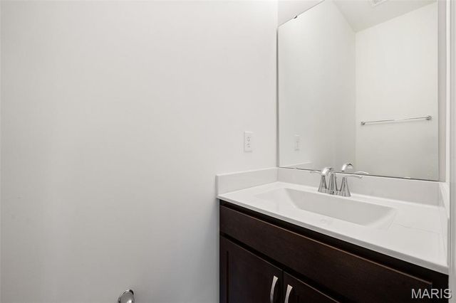 105 Windrow Drive, O'fallon, MO 63385