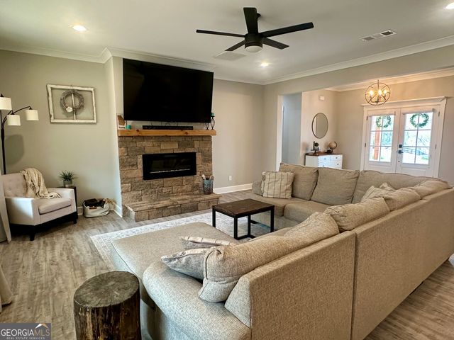 506 Summit View Drive, Jefferson, GA 30549