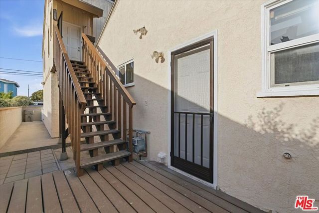 2513 190Th Street B, Redondo Beach, CA 90278