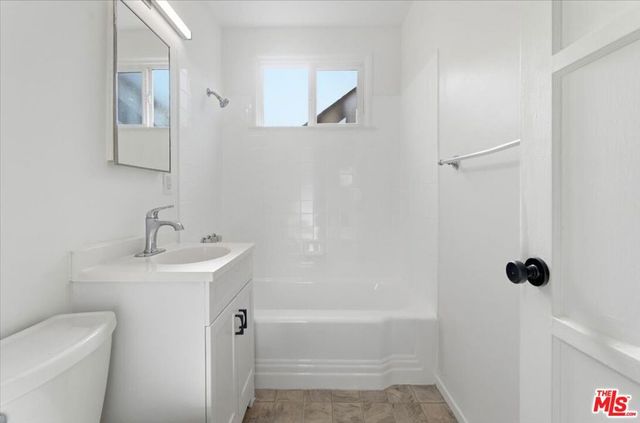 2513 190Th Street B, Redondo Beach, CA 90278