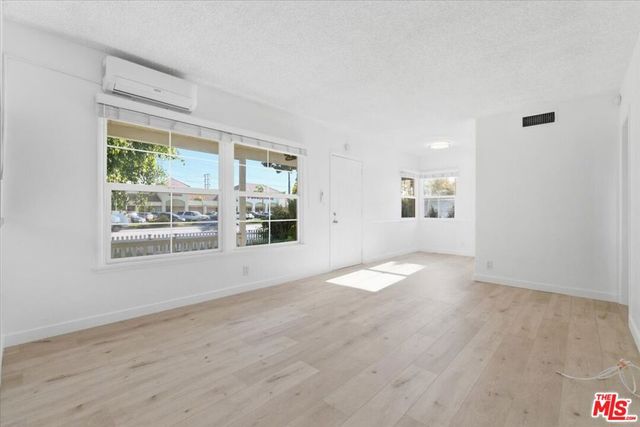2513 190Th Street B, Redondo Beach, CA 90278
