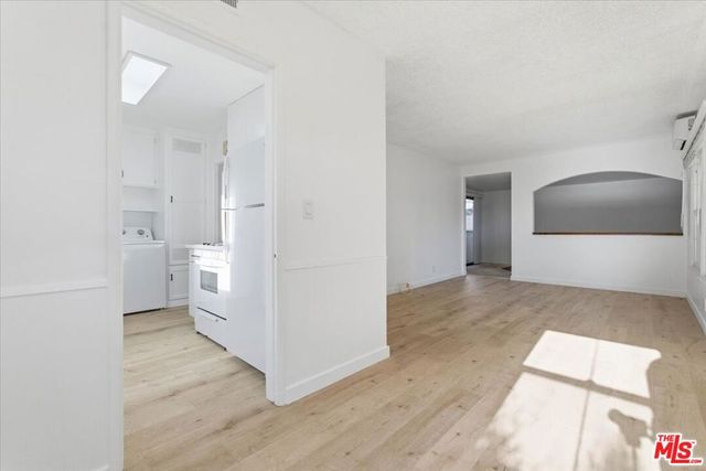 2513 190Th Street B, Redondo Beach, CA 90278