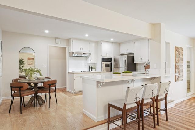 514 Inverness Way, Sunnyvale, CA 94087