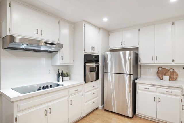 514 Inverness Way, Sunnyvale, CA 94087