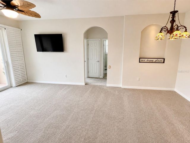 1357 VENEZIA COURT 303, Davenport, FL 33896