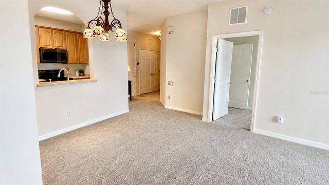 1357 VENEZIA COURT 303, Davenport, FL 33896