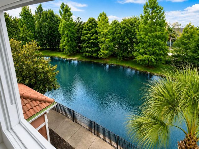 1357 VENEZIA COURT 303, Davenport, FL 33896