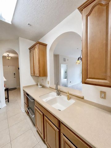 1357 VENEZIA COURT 303, Davenport, FL 33896