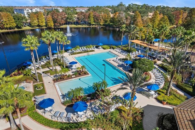 1357 VENEZIA COURT 303, Davenport, FL 33896