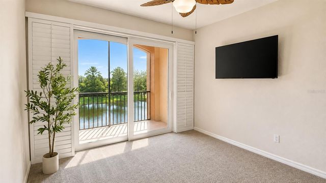 1357 VENEZIA COURT 303, Davenport, FL 33896