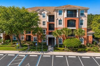 1357 VENEZIA COURT 303, Davenport, FL 33896