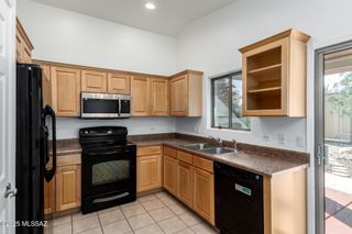 75 N Lookout Knob Drive, Sahuarita, AZ 85629