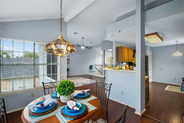 6426 Whitbourne Drive, Houston, TX 77084