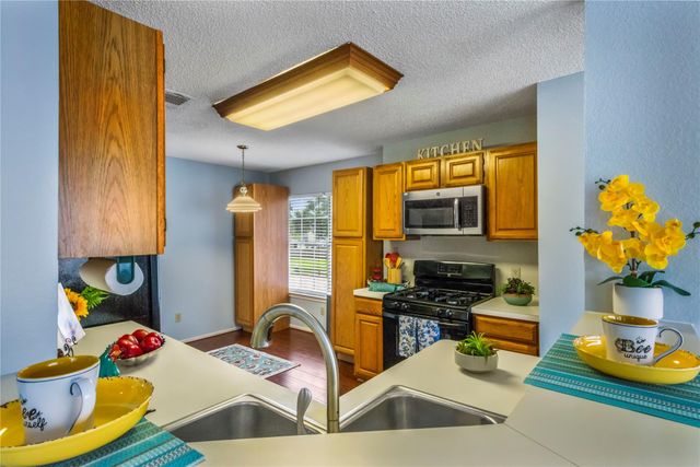 6426 Whitbourne Drive, Houston, TX 77084