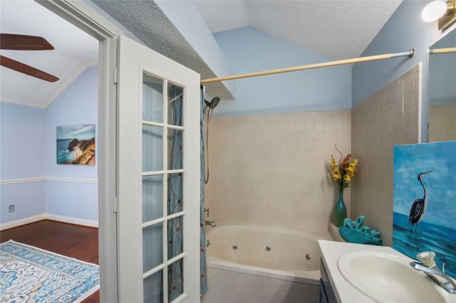 6426 Whitbourne Drive, Houston, TX 77084