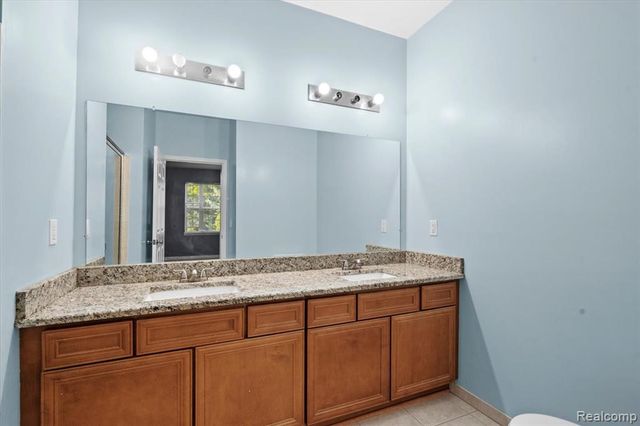48840 Stonebriar Drive, Canton, MI 48188