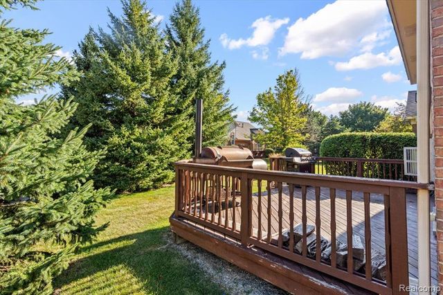 48840 Stonebriar Drive, Canton, MI 48188
