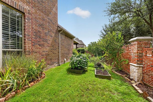 2340 Hedgewood Lane, Allen, TX 75013