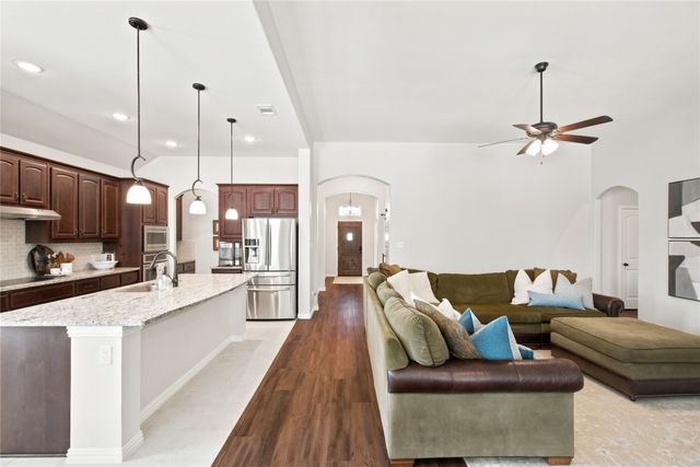 1036 Northern Oaks Court, Springtown, TX 76082