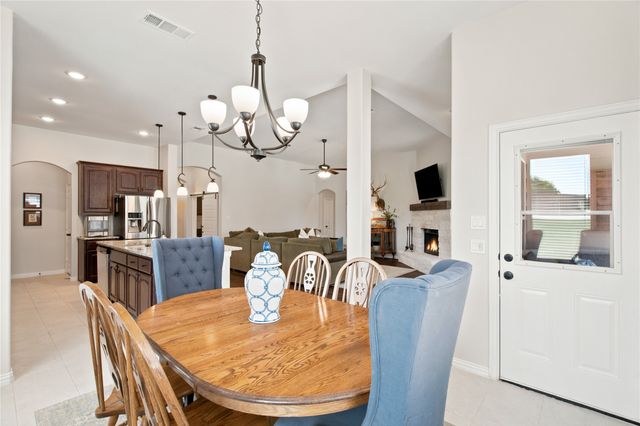 1036 Northern Oaks Court, Springtown, TX 76082