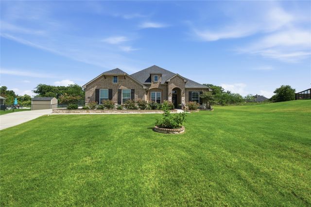 1036 Northern Oaks Court, Springtown, TX 76082