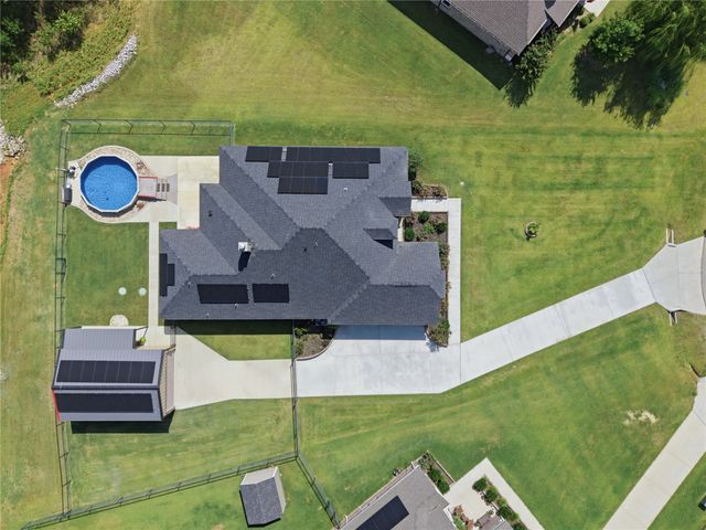 1036 Northern Oaks Court, Springtown, TX 76082